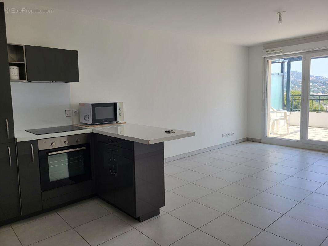 Appartement à PLAN-DE-CUQUES