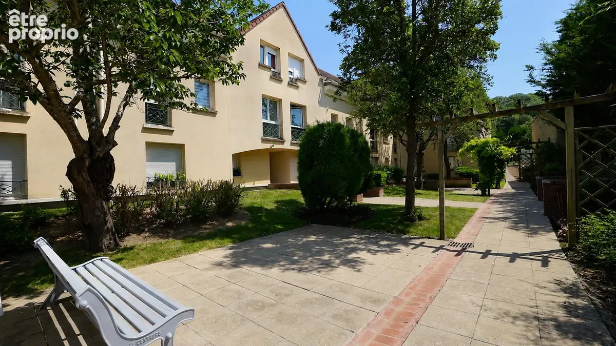 Appartement à AUBERGENVILLE