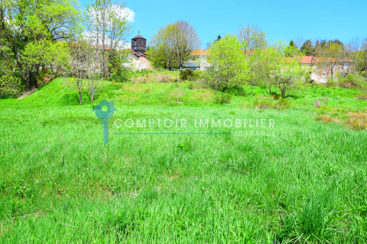 Dépt. 07 - A VENDRE Secteur COUCOURON - Maison de Village rénovée de 110 m2 - Parcelle de 2.100 m2 - photo 15