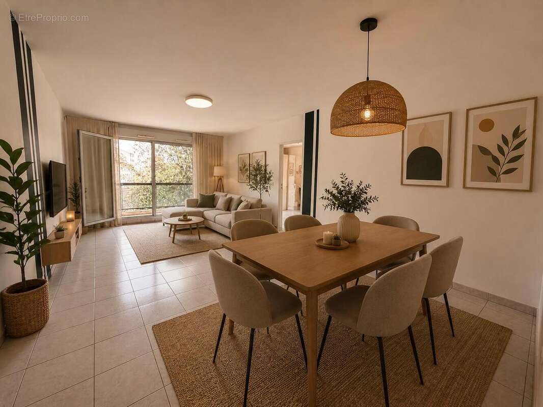   - Appartement à LYON-3E