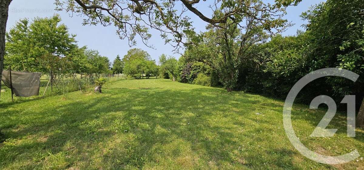 Maison à LE GAULT-SAINT-DENIS