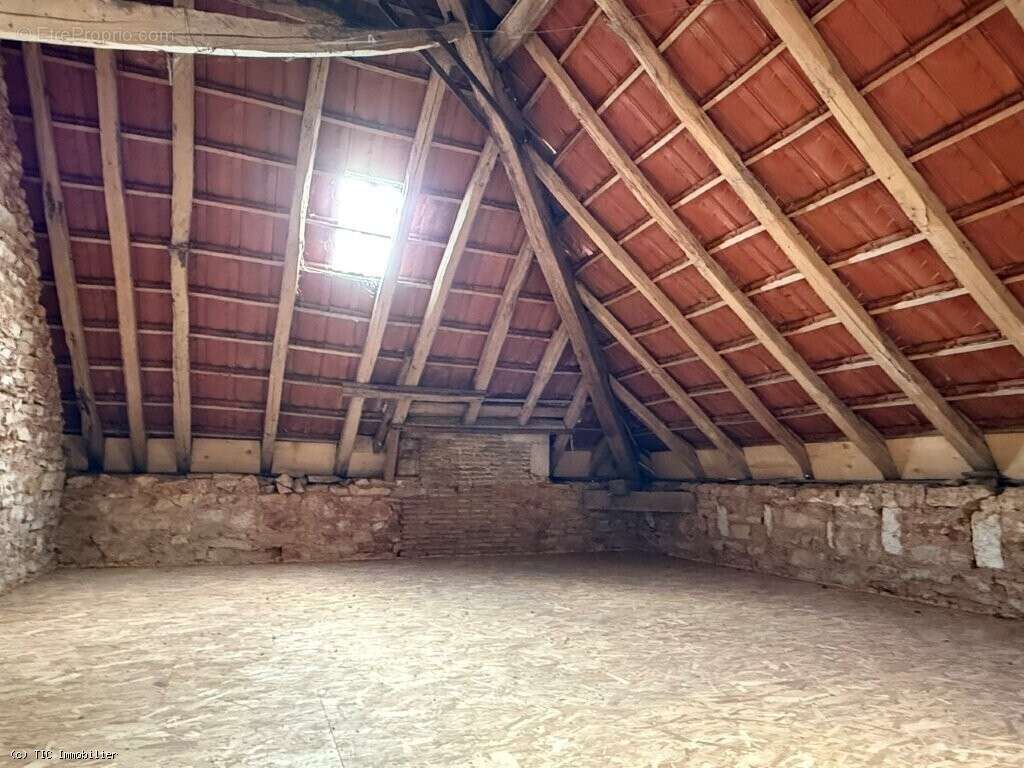 Maison à COUHE