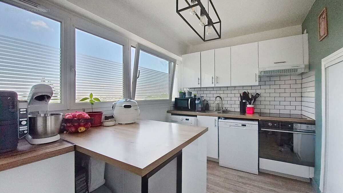 Appartement à LIMEIL-BREVANNES