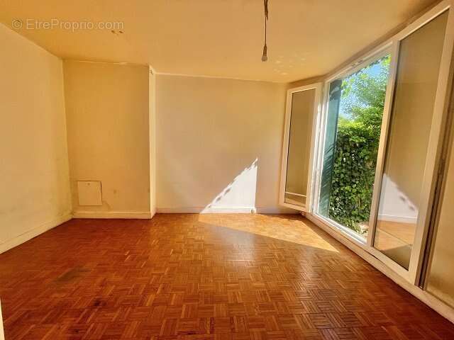 Appartement à MAISONS-ALFORT