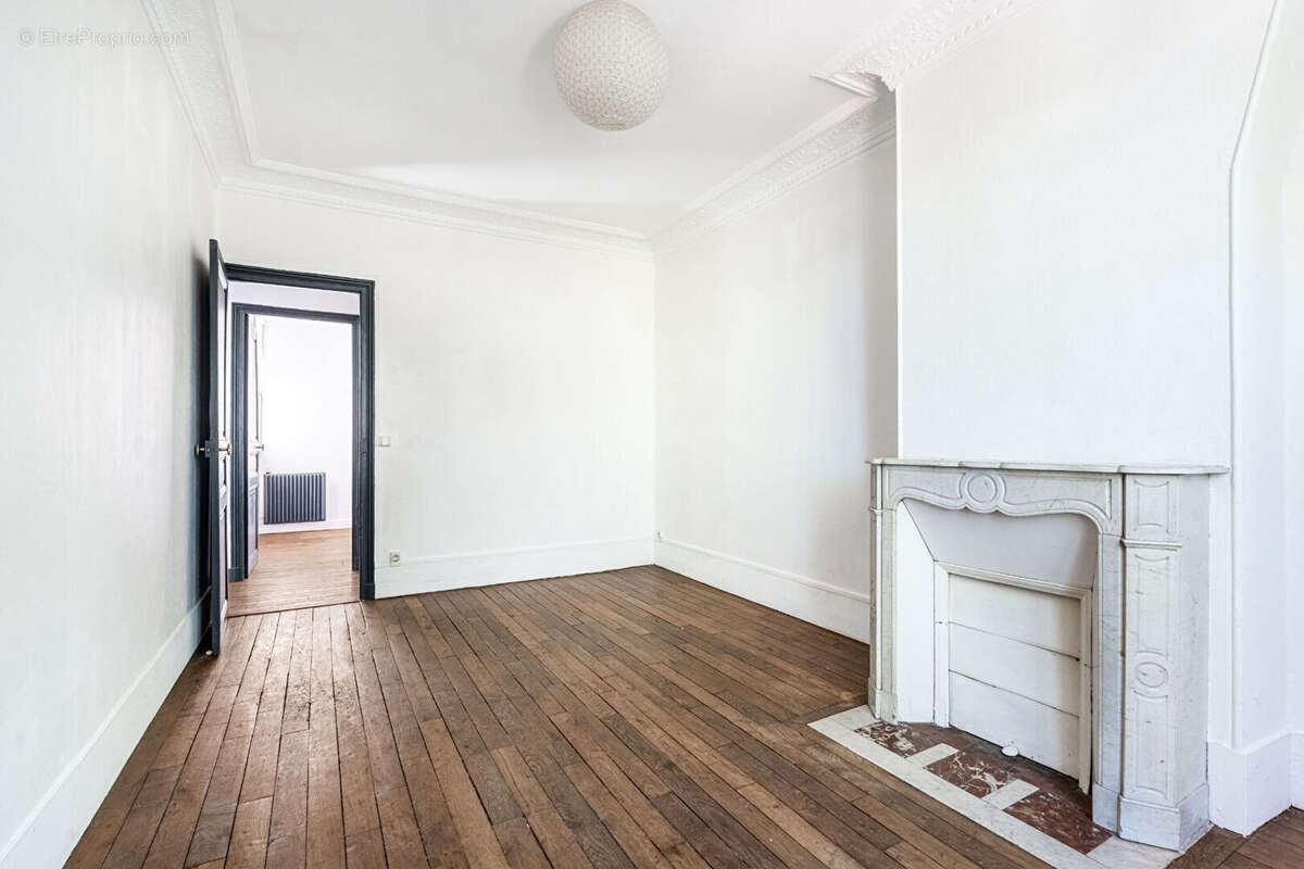 Appartement à SAINT-OUEN
