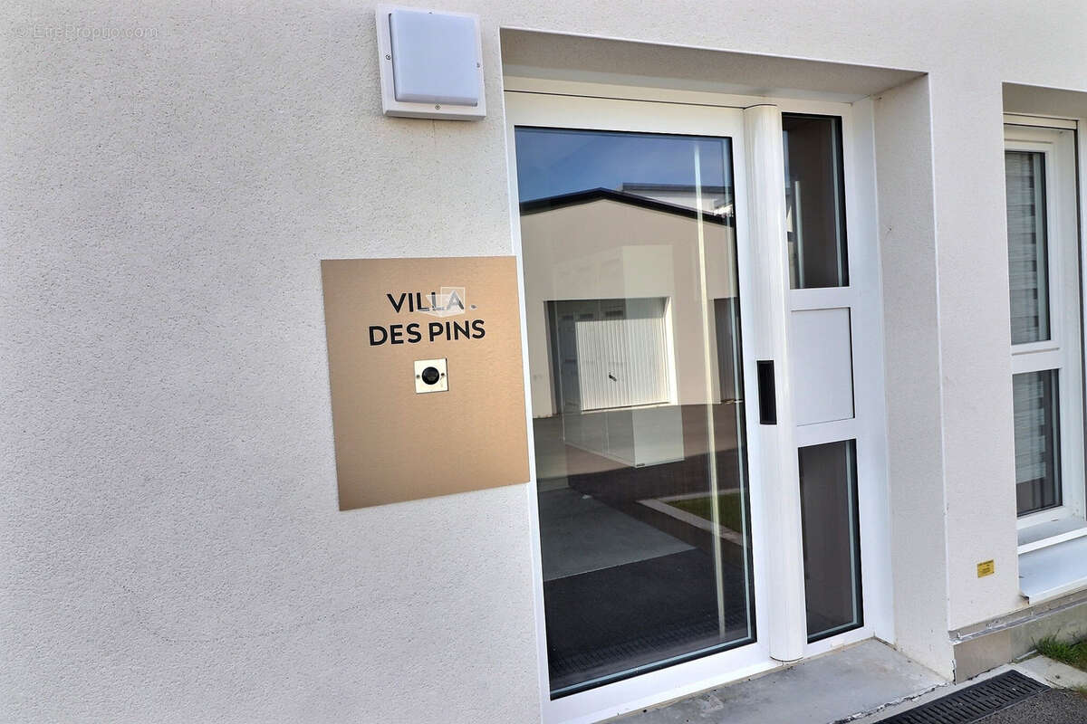 Appartement à LE RELECQ-KERHUON