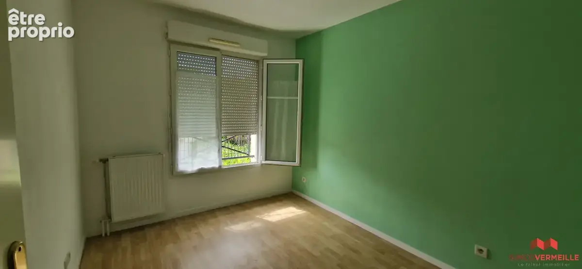 Maison contemporaine 4 pièces . Chanteloup Village. - photo 8