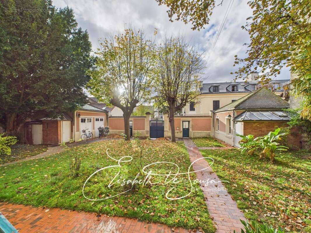 Photo 2 - Maison à CHOISY-LE-ROI