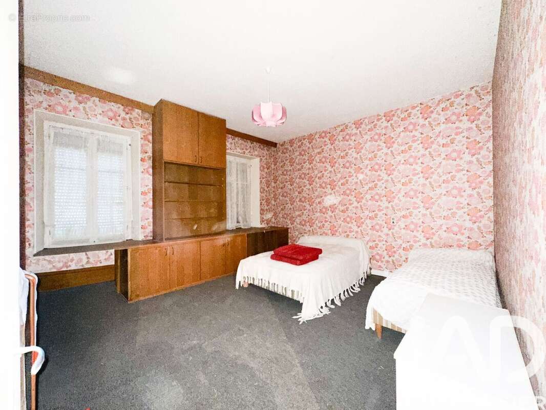 Photo 8 - Maison à FERE-CHAMPENOISE