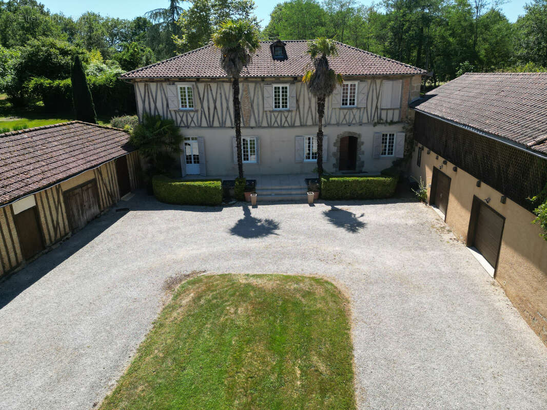 Maison à BERDOUES