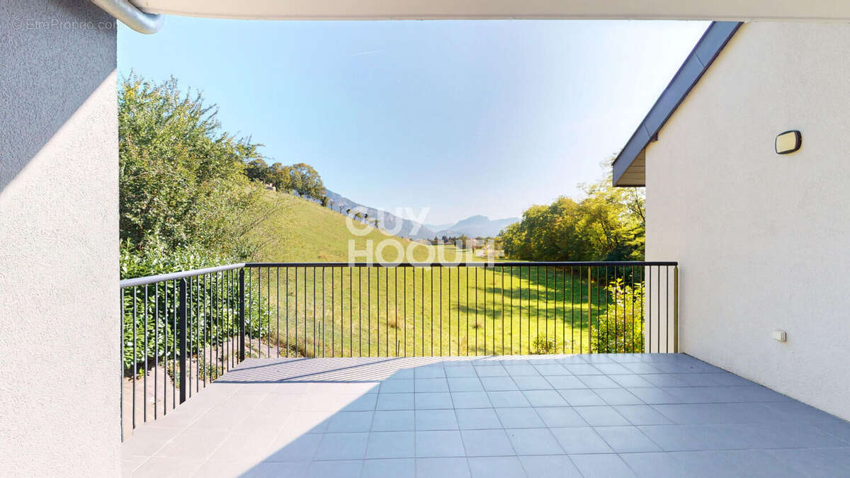 Appartement à MOUXY