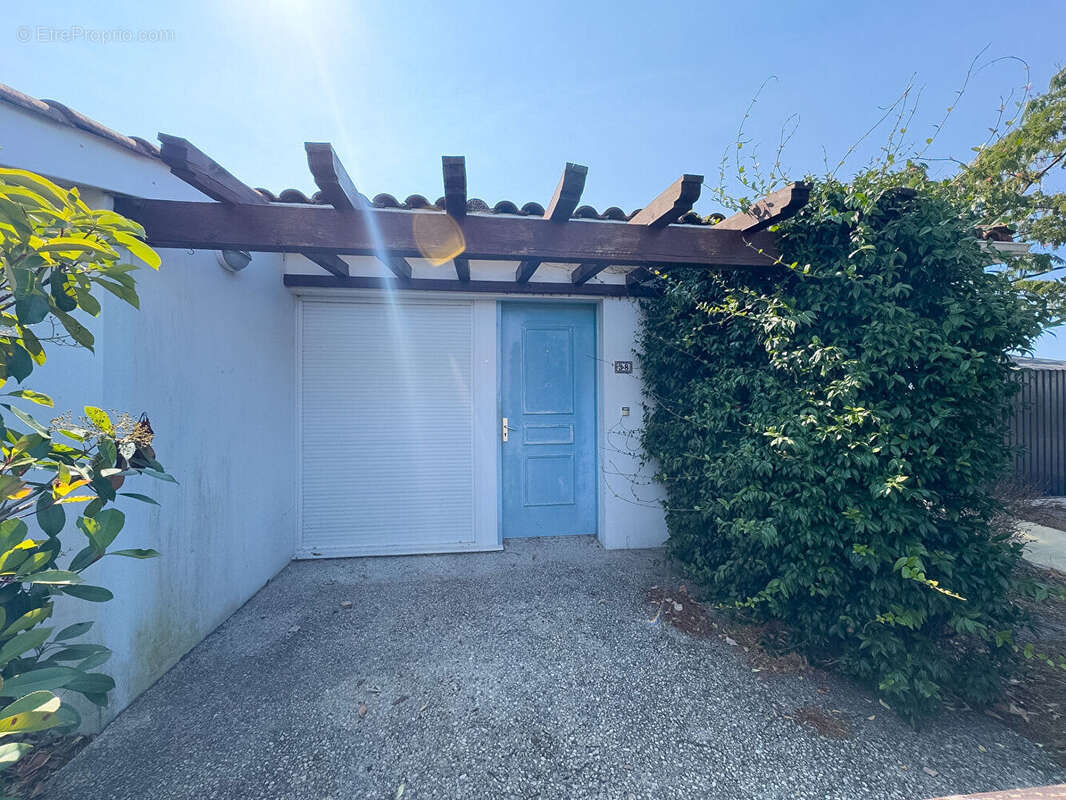 Appartement T2 à vendre à Biscarrosse avec terrasse, climatisation et parking - 45 m² - photo 3