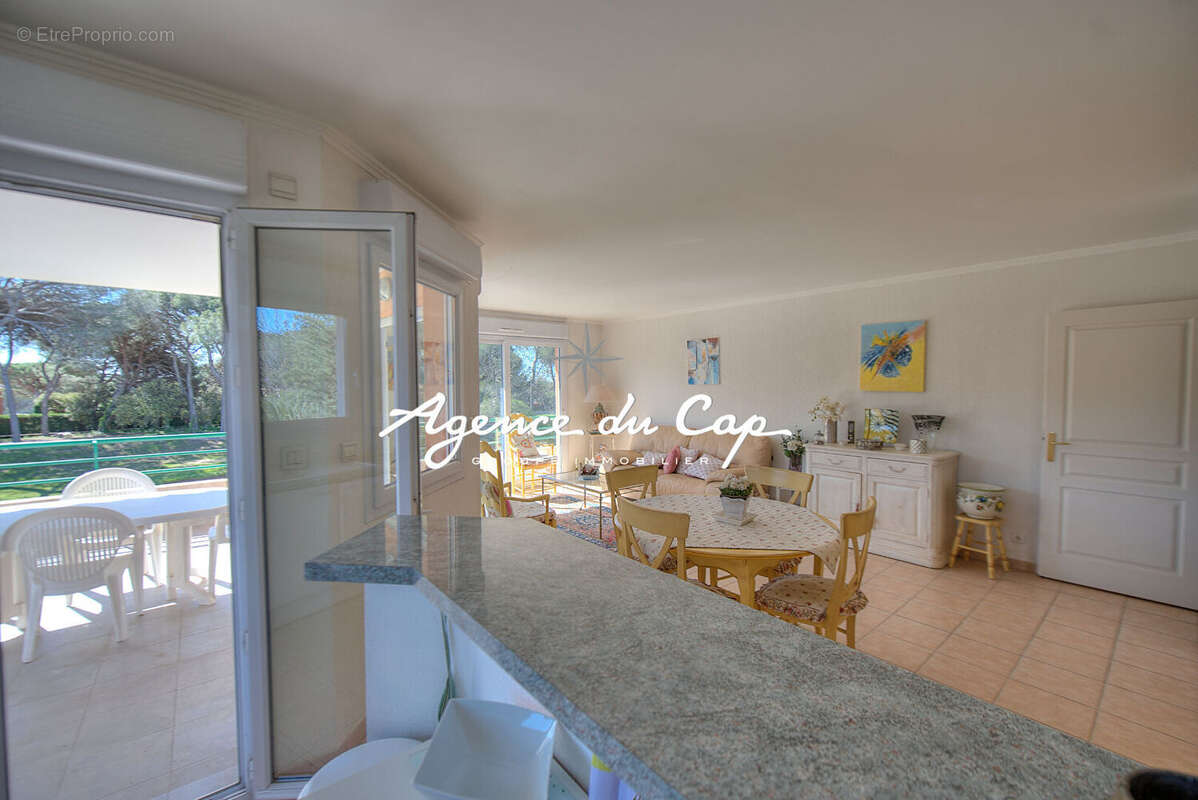 Appartement à SAINT-RAPHAEL