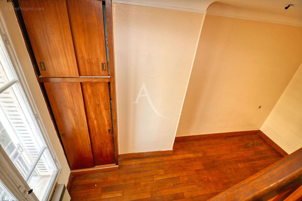 Appartement à BOURG-LA-REINE