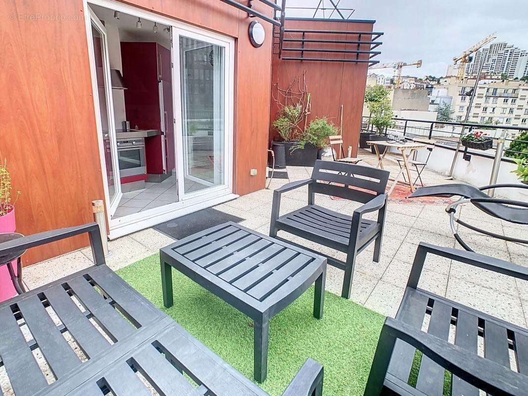 Dernier etage - appartement recent + terrasse - photo 2