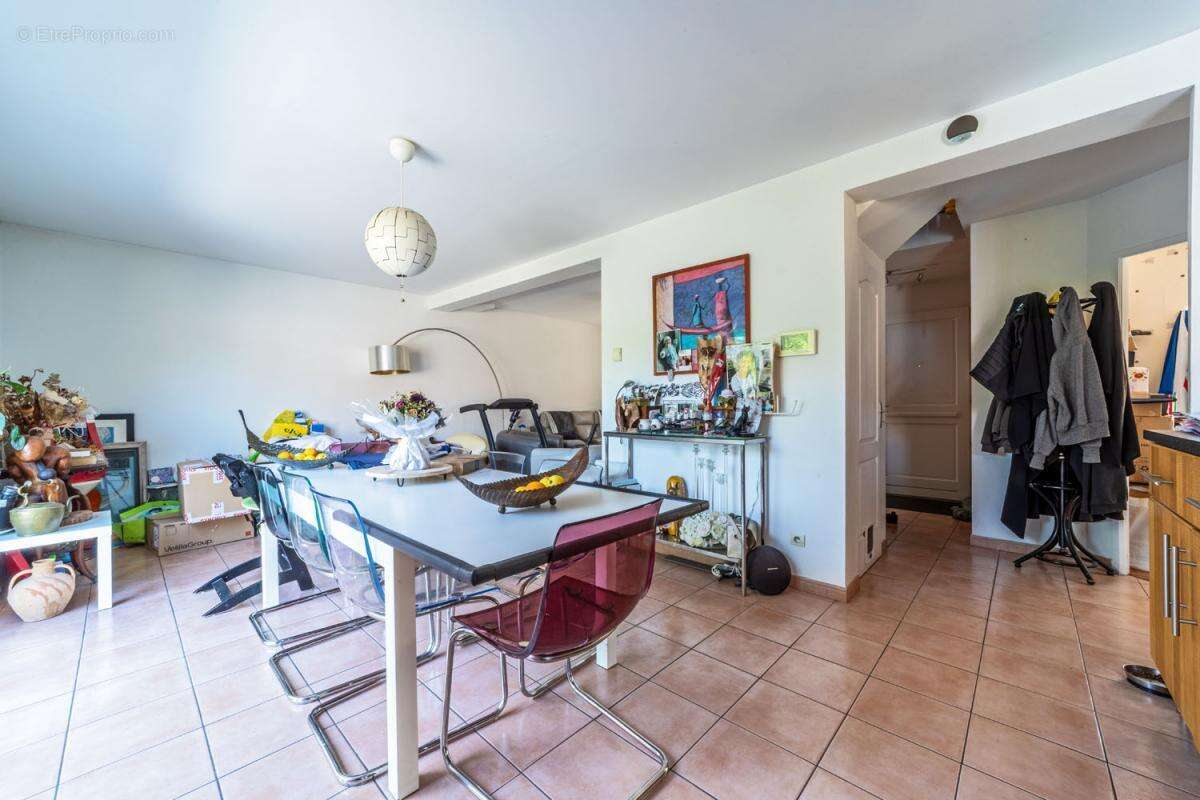 Maison à CHOISY-LE-ROI