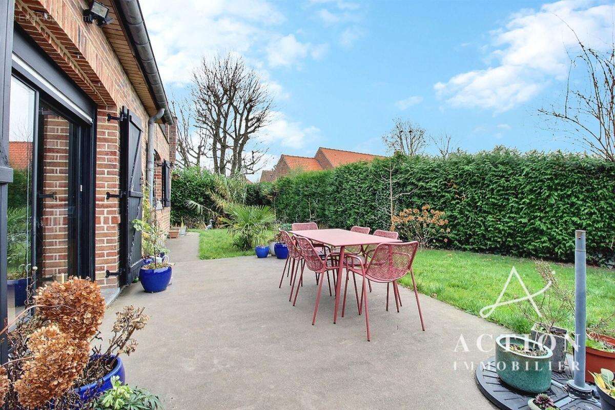 Maison à LYS-LEZ-LANNOY