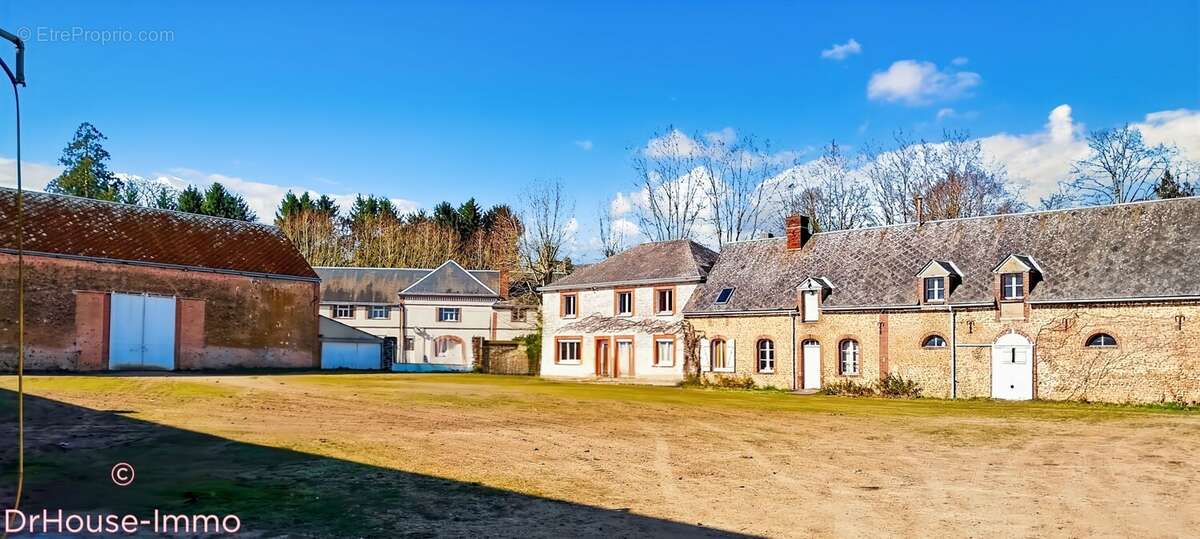 Maison à ILLIERS-COMBRAY