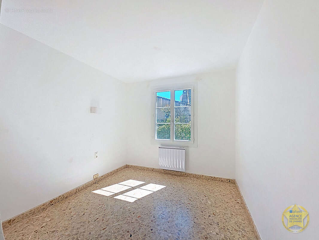 Maison à VILLENEUVE-LES-AVIGNON