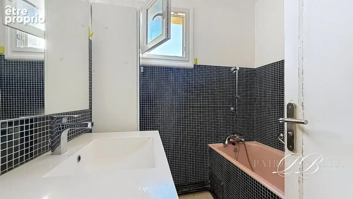 Appartement   3 pièce(s) 65 m2 avec garage et cave - photo 11