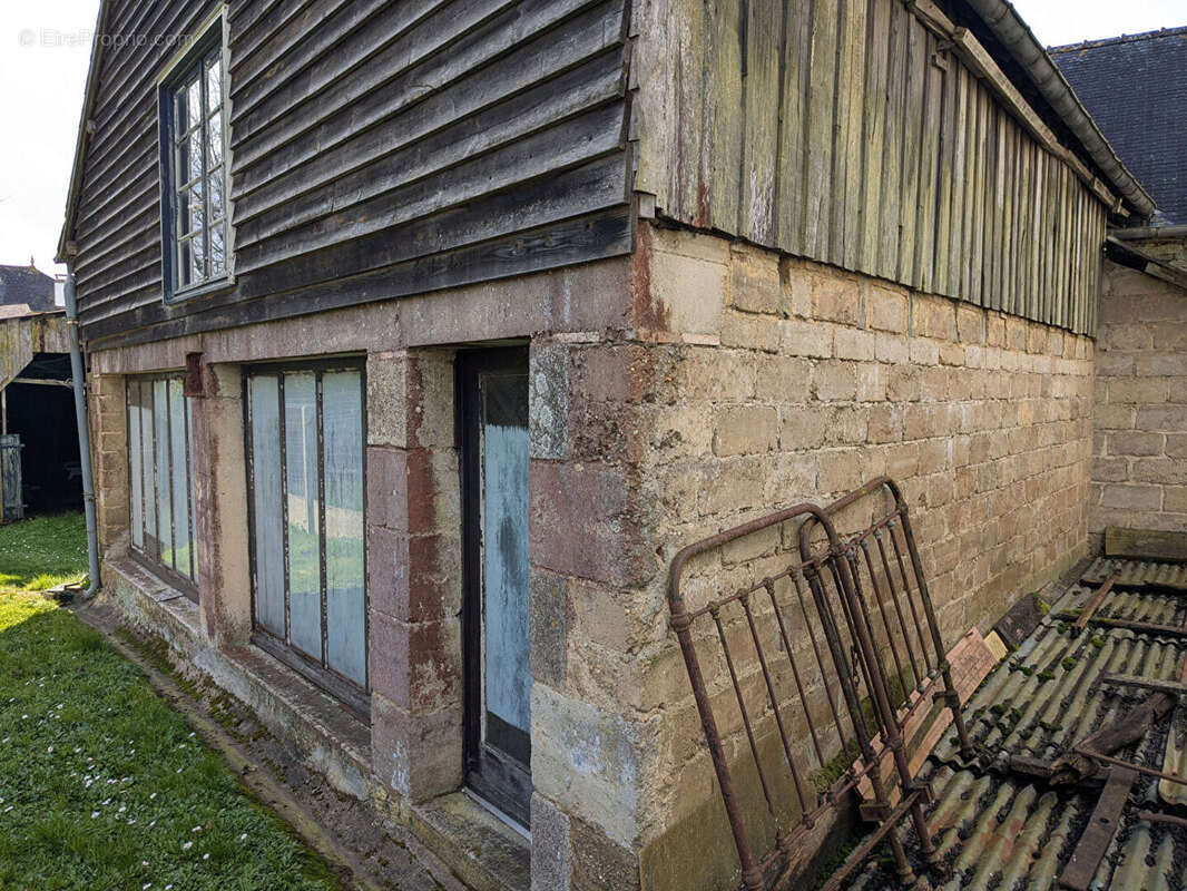 Maison à LANOUEE