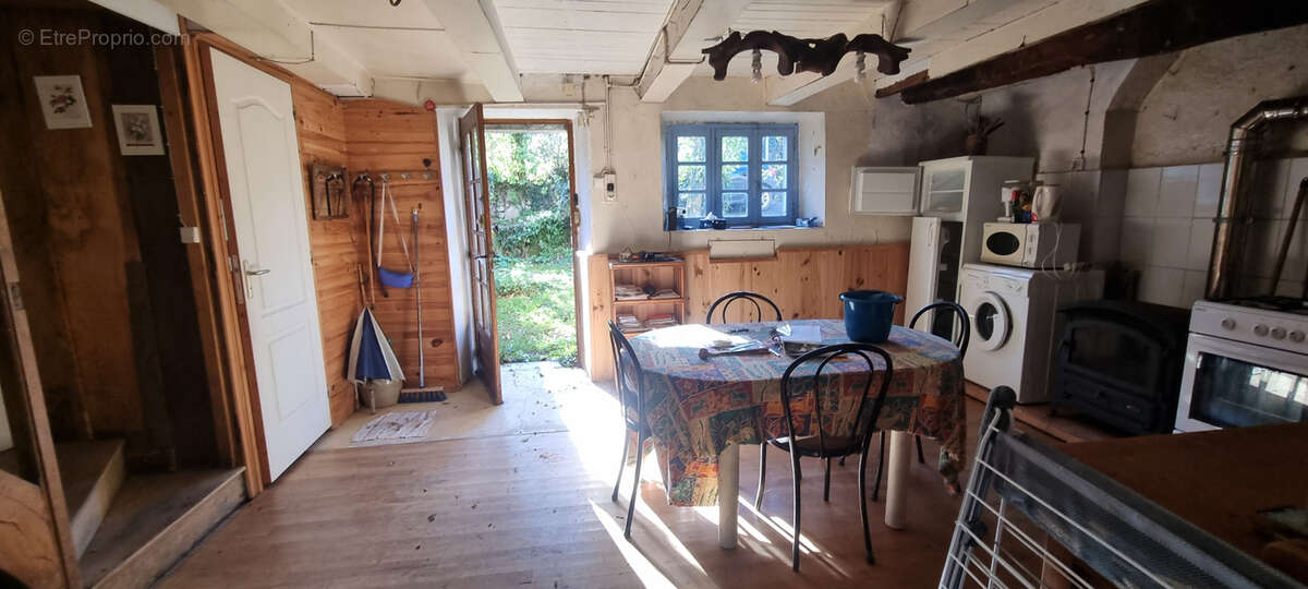 Maison à BOZOULS