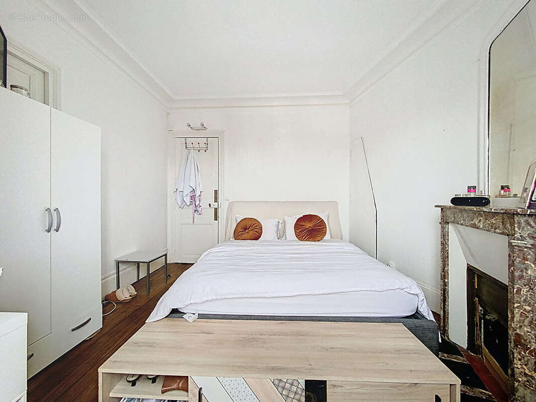 Appartement à PARIS-12E