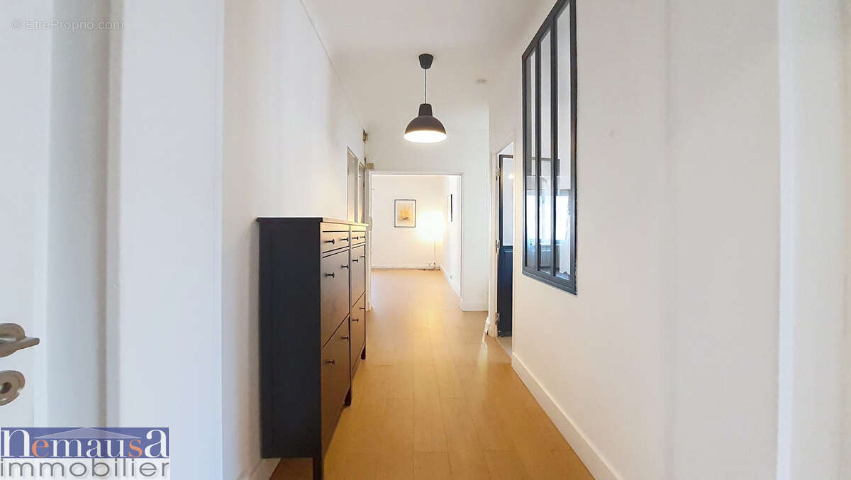 Appartement à NIMES