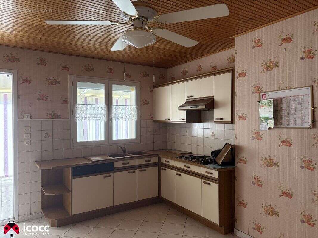 Maison à PUYRAVAULT