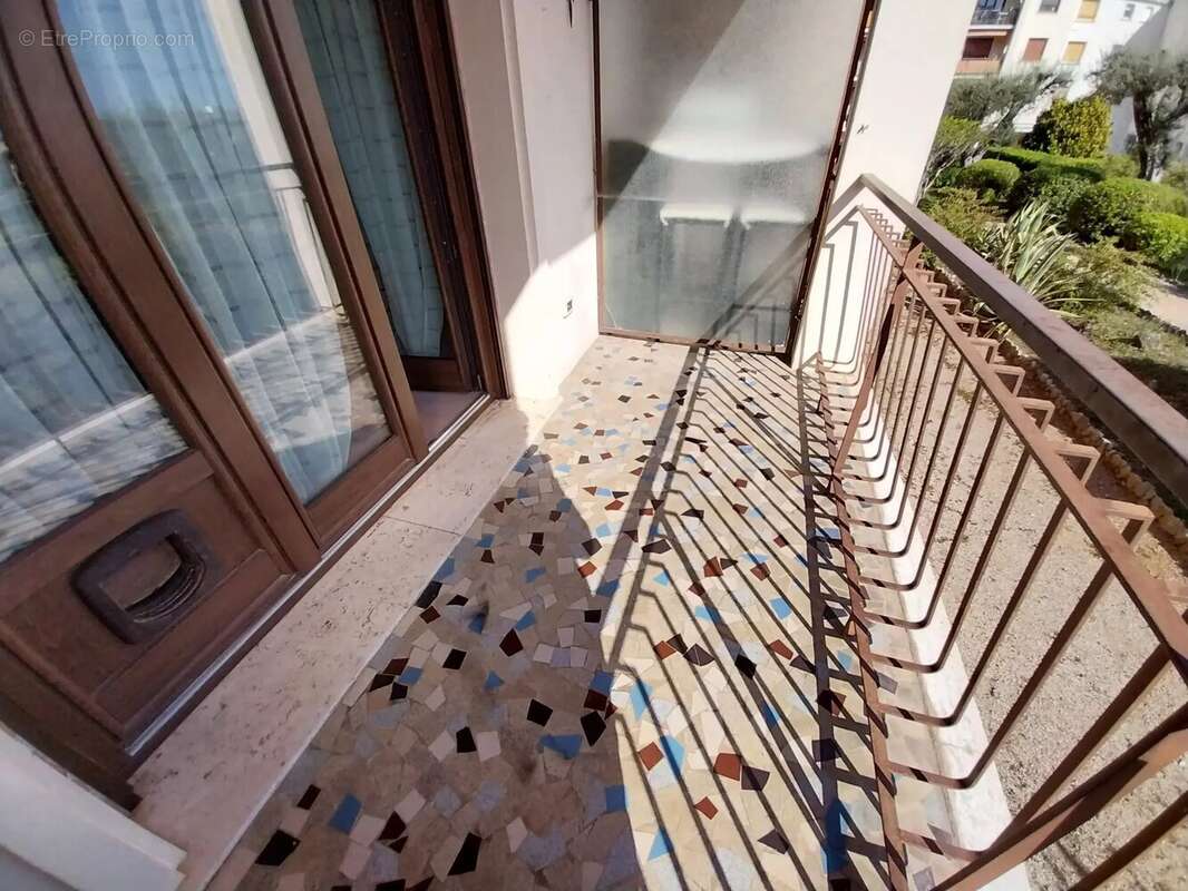 Appartement à ROQUEBRUNE-CAP-MARTIN