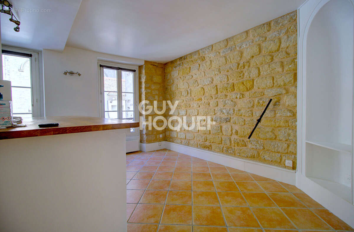 Appartement à PARIS-20E
