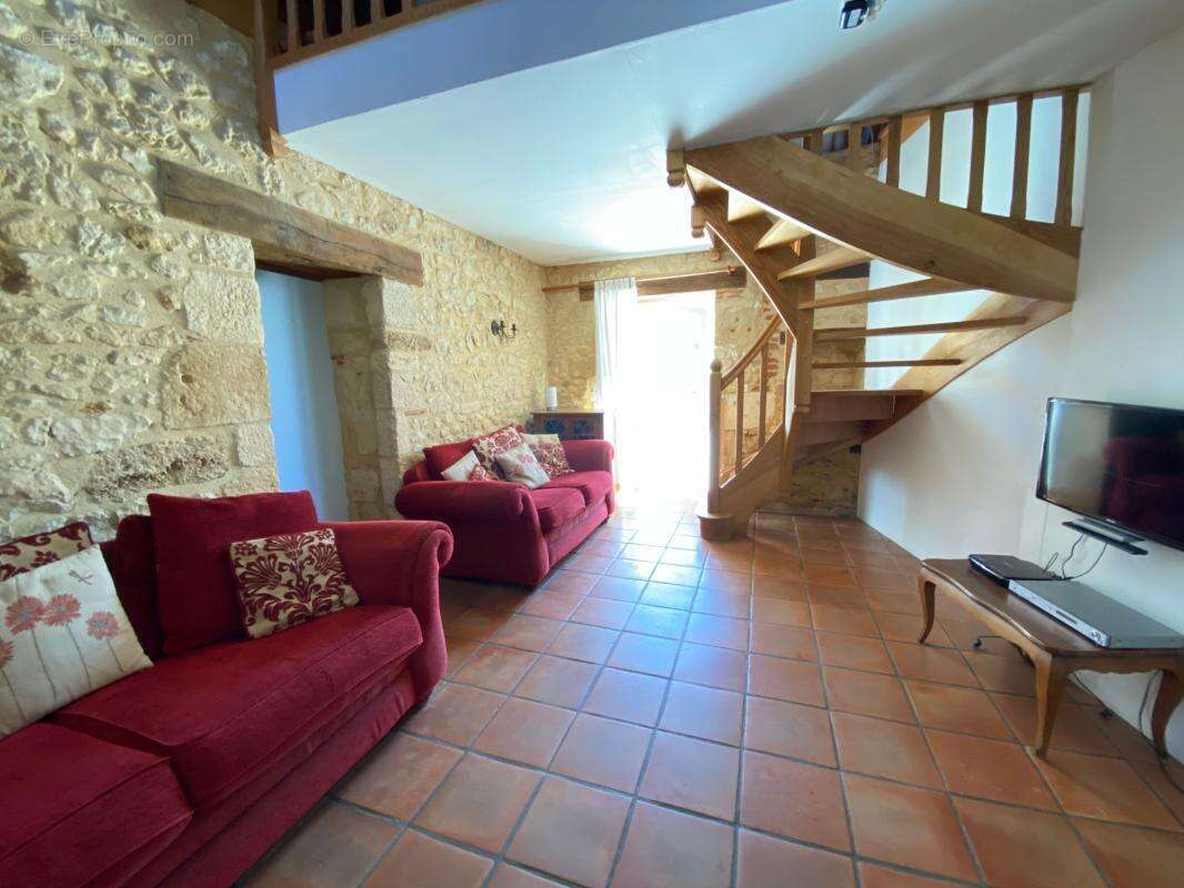 Maison à TREMOLAT