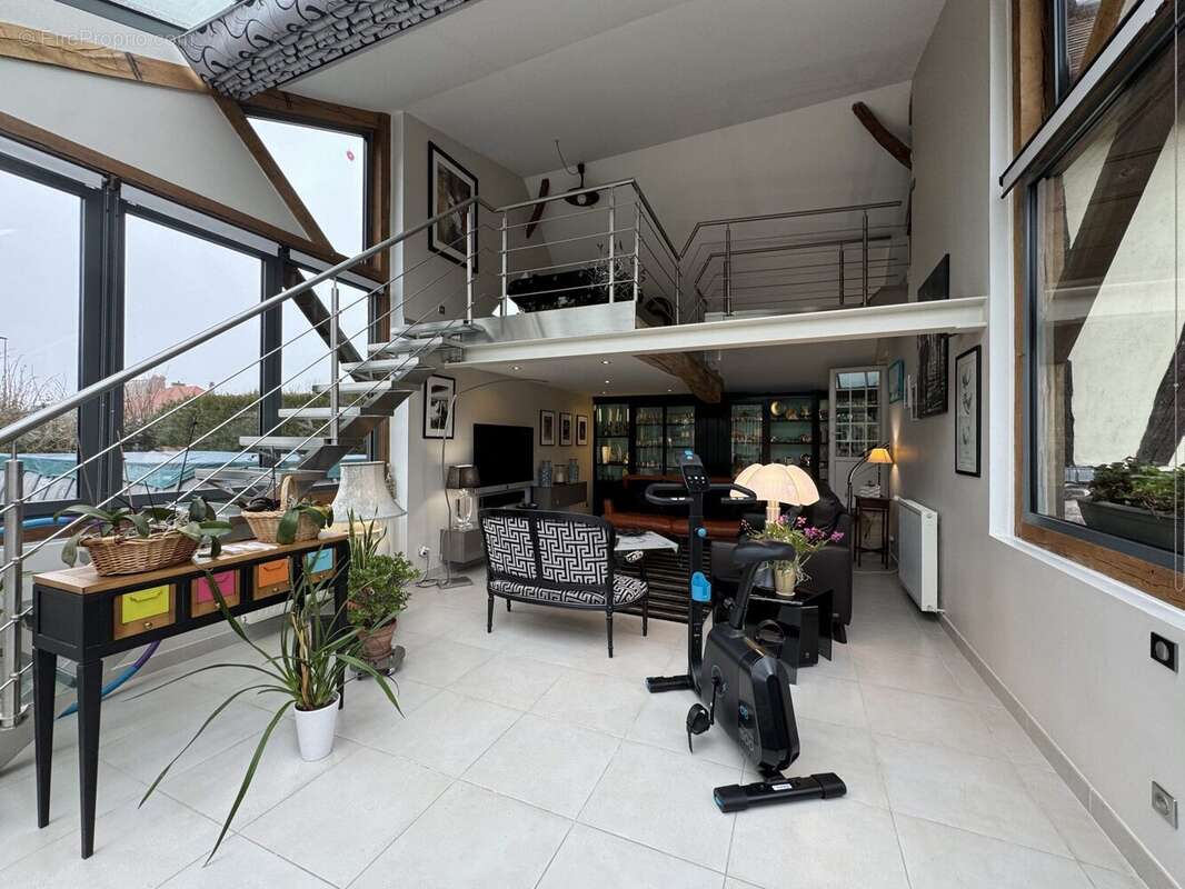 Maison à LA HAYE-MALHERBE