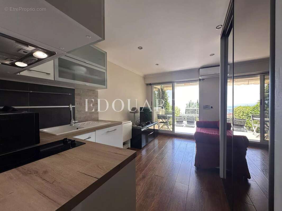 Appartement à ROQUEBRUNE-CAP-MARTIN
