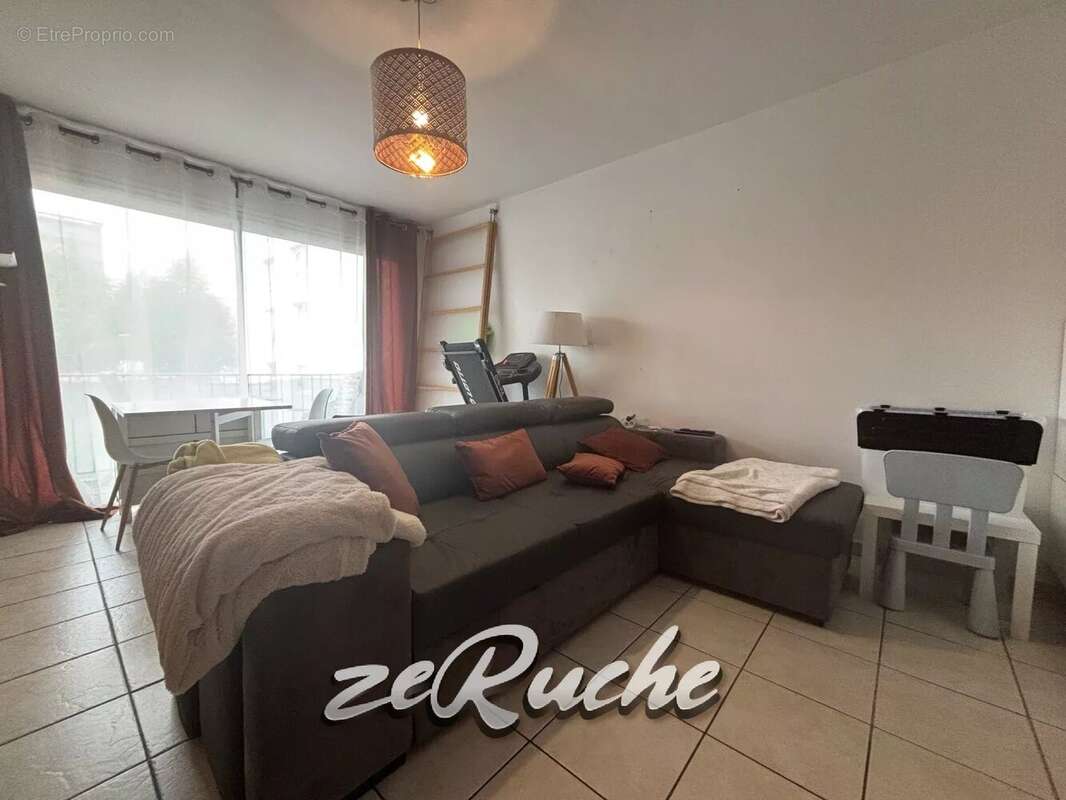 Appartement à HEROUVILLE-SAINT-CLAIR