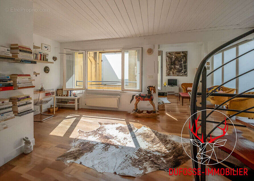 Lyon 8 -Loft  5 pièce(s) 131.40 m2 - photo 6