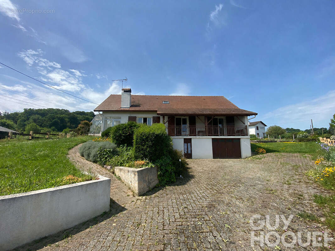 Maison à MAULEON-LICHARRE