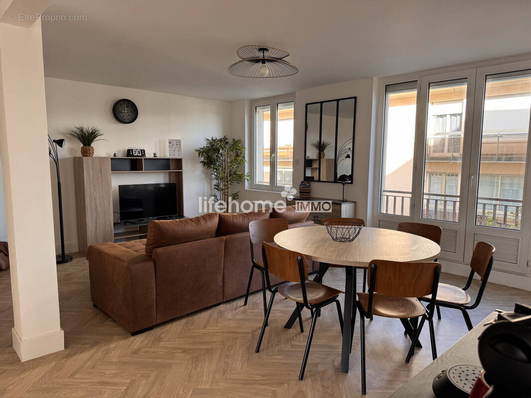 Appartement à CHATEAUROUX