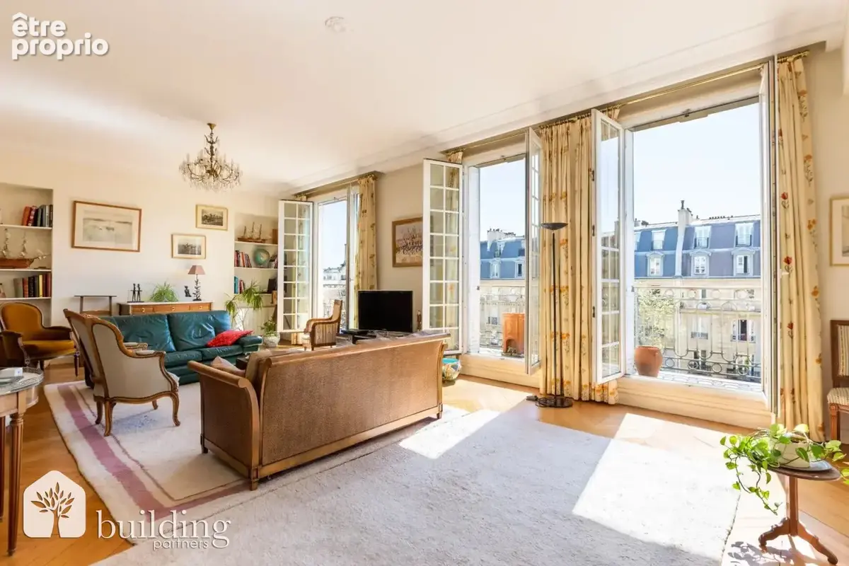 Pereire Paris 17ème - Appartement 7 pièces 220 m² avec 18,76 m² de balcon - photo 13