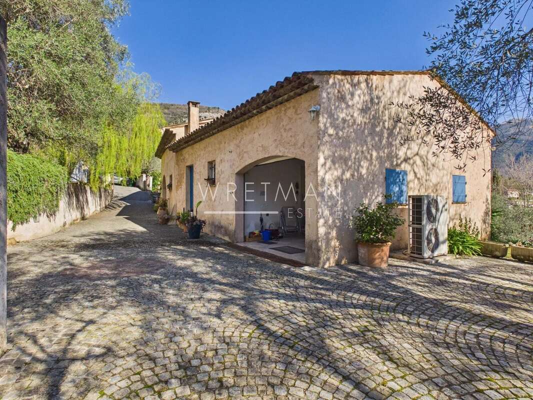 Maison à LE BAR-SUR-LOUP
