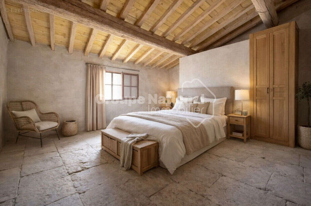 Maison à SAINT-NAZAIRE-DE-PEZAN