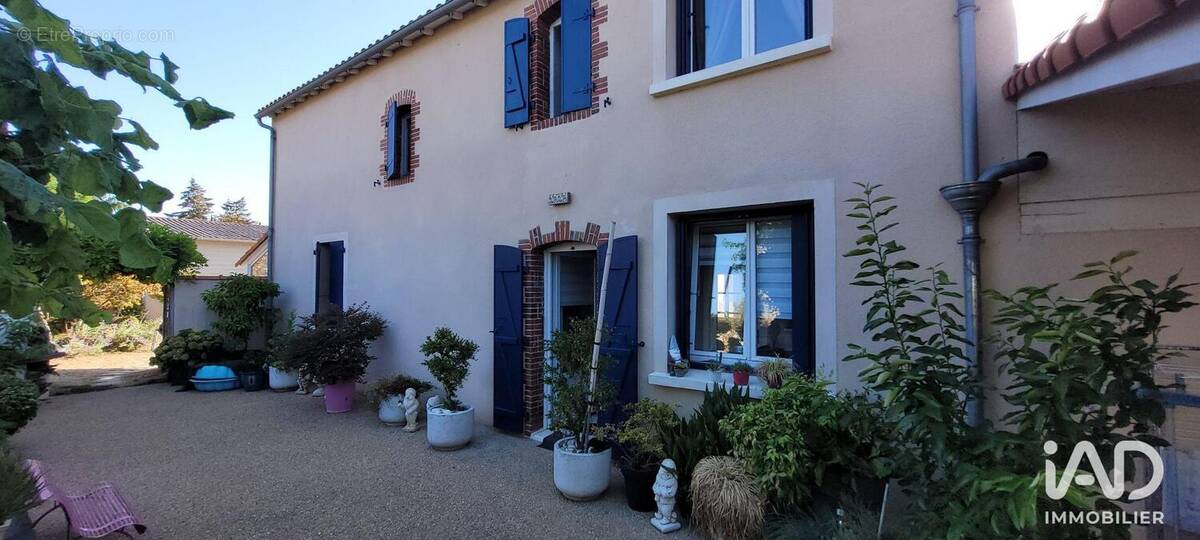 Photo 1 - Maison à CHANTONNAY