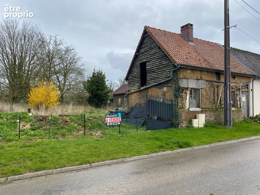 Maison a renover - photo 1
