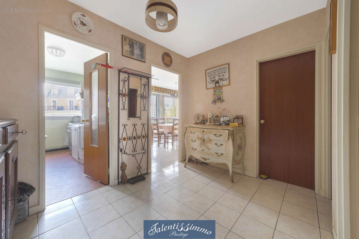 Appartement à PARIS-12E