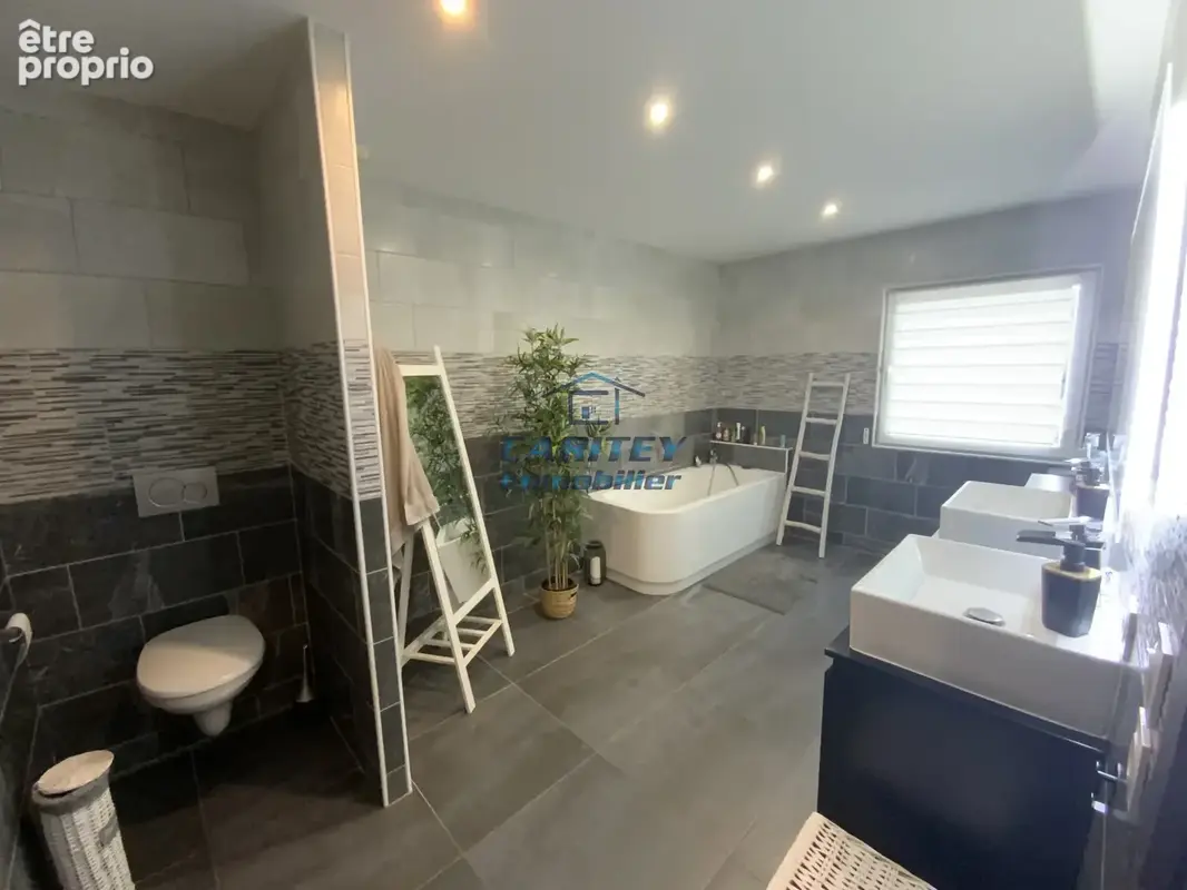 Superbe maison avec piscine à DORANS (90) - photo 17