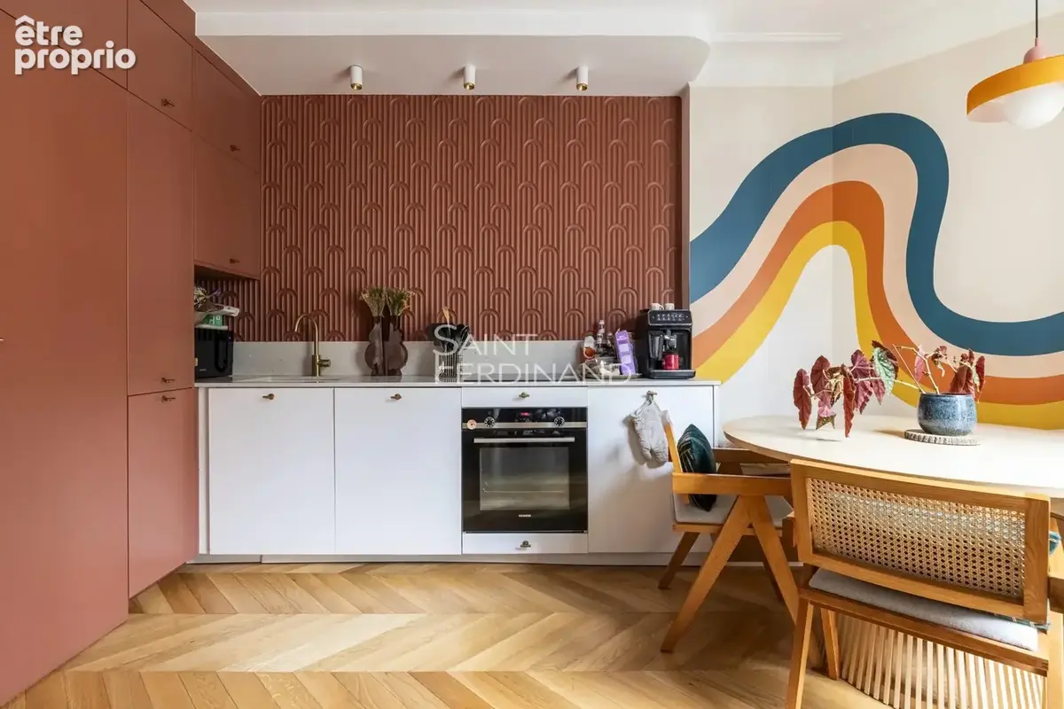 Paris 17ème Batignolles. 2 pièces 1 chambre. Refait à neuf. - photo 2