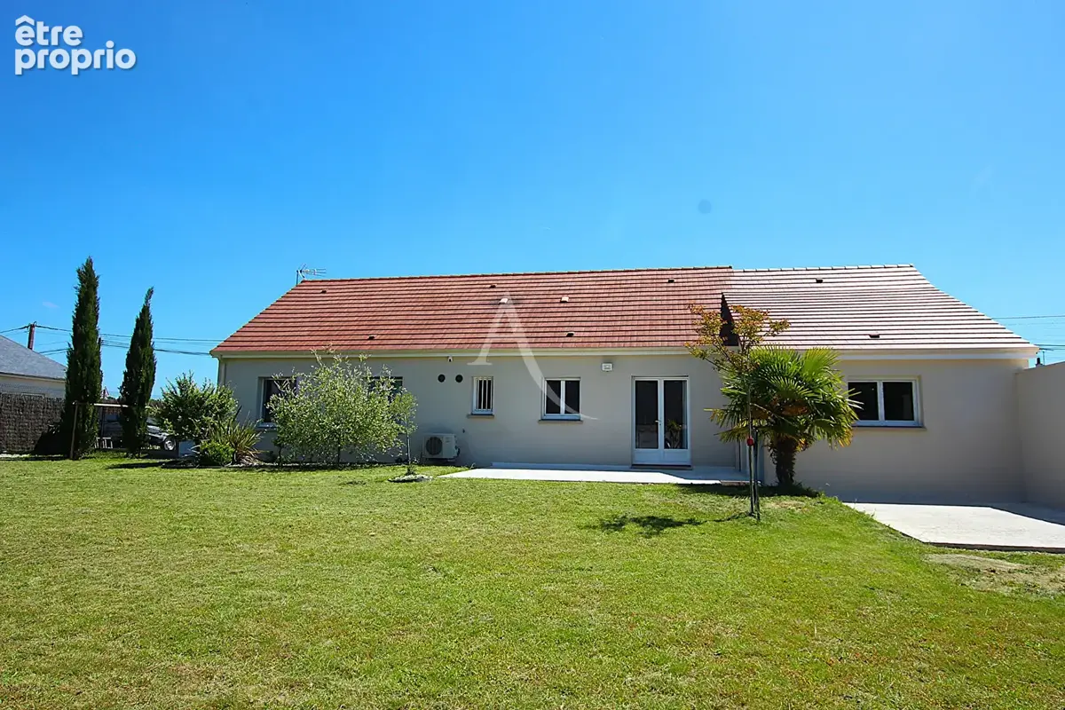 Maison à CELLETTES