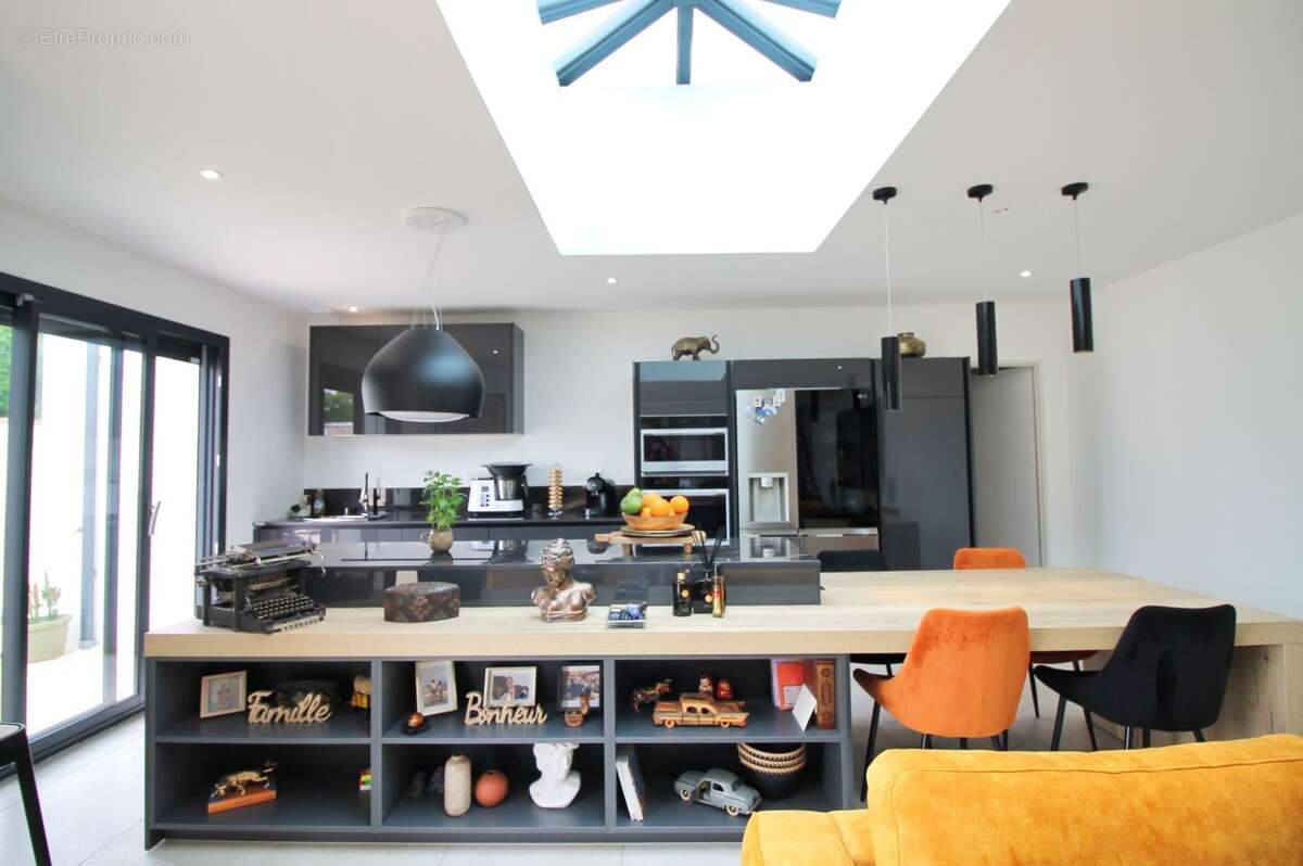 Maison à SAINT-SULPICE-DE-ROYAN