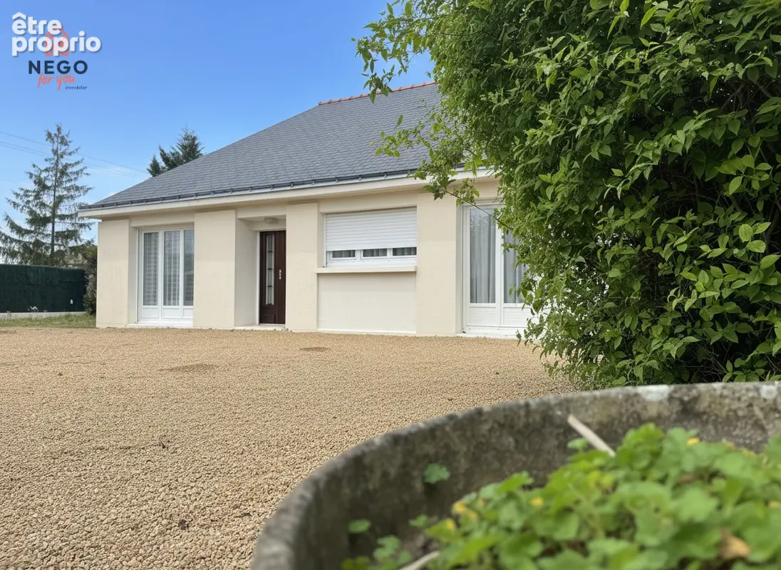 Photo Maison à Juigne-Sur-Loire au prix de 360 000€