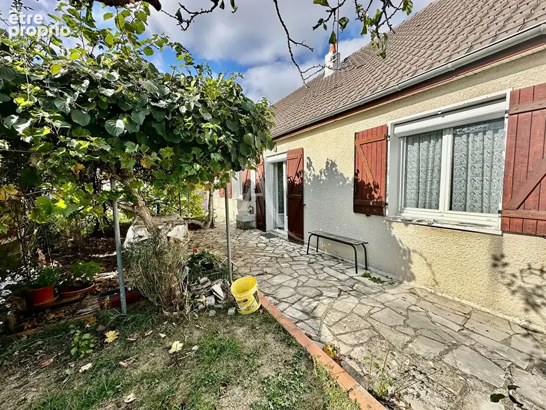 Maison de plain-pied à vendre à Chécy, 3 chambres, garage, dépendance et terrasse - photo 12